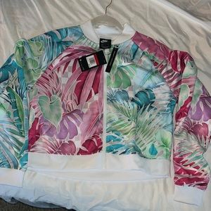 Nike bomber jacket